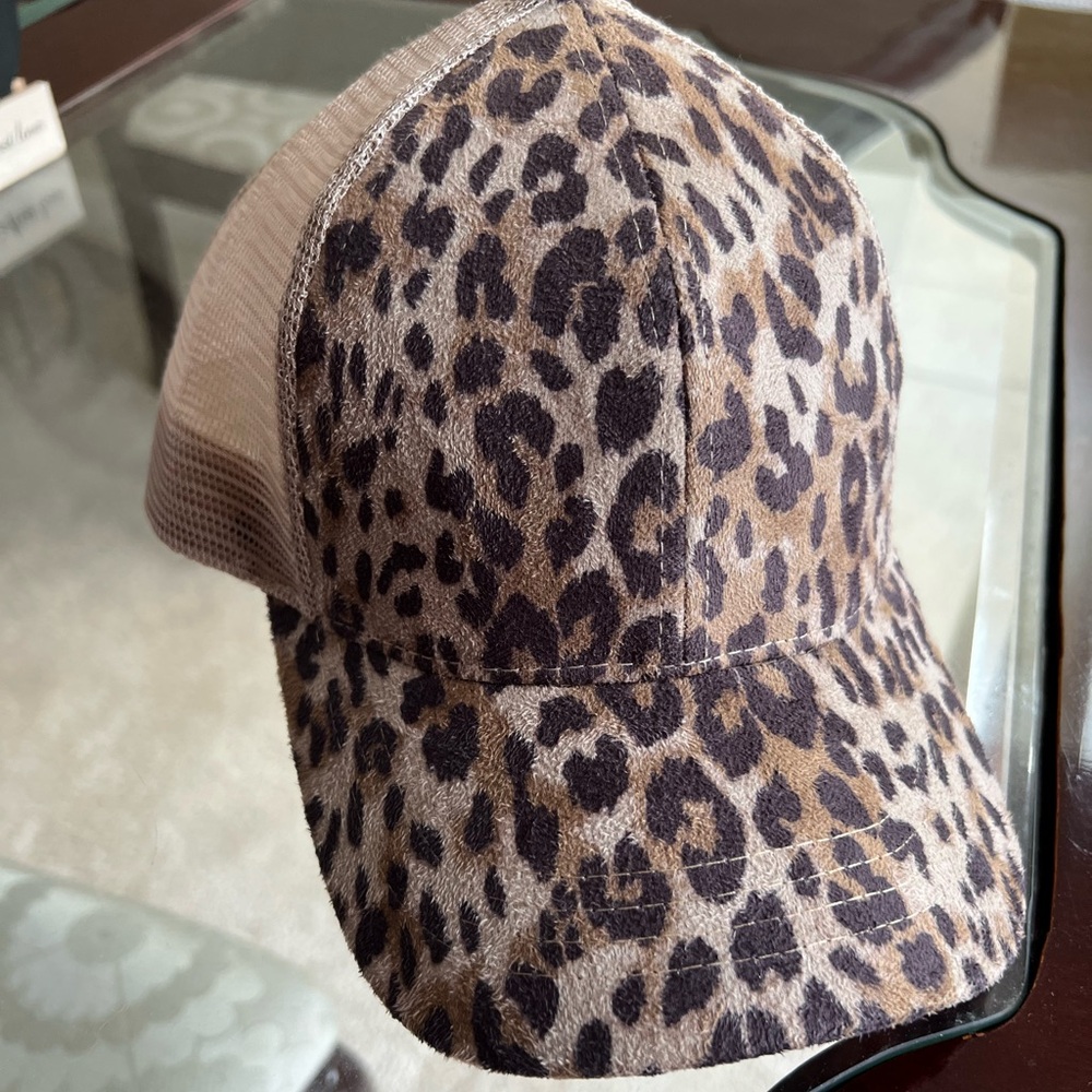 C.C Leopard Pattern Ponytail Baseball Hat - Picture 2 of 6